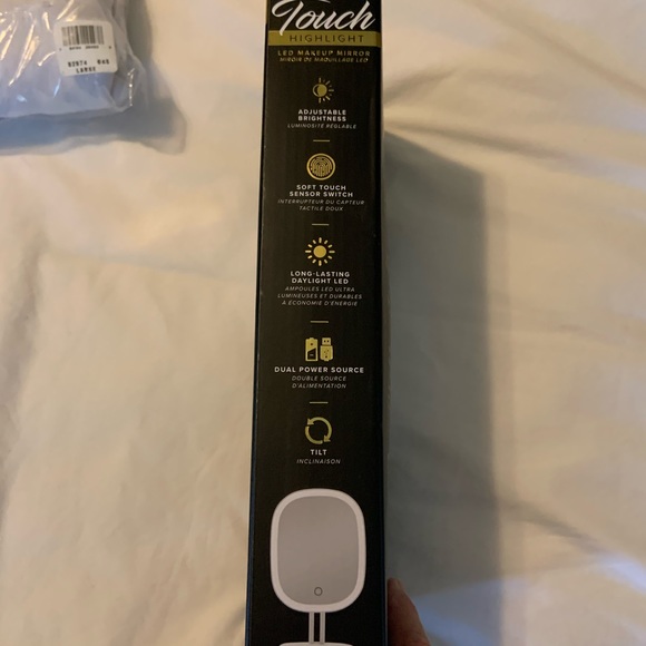 LED makeup mirror - Picture 4 of 4